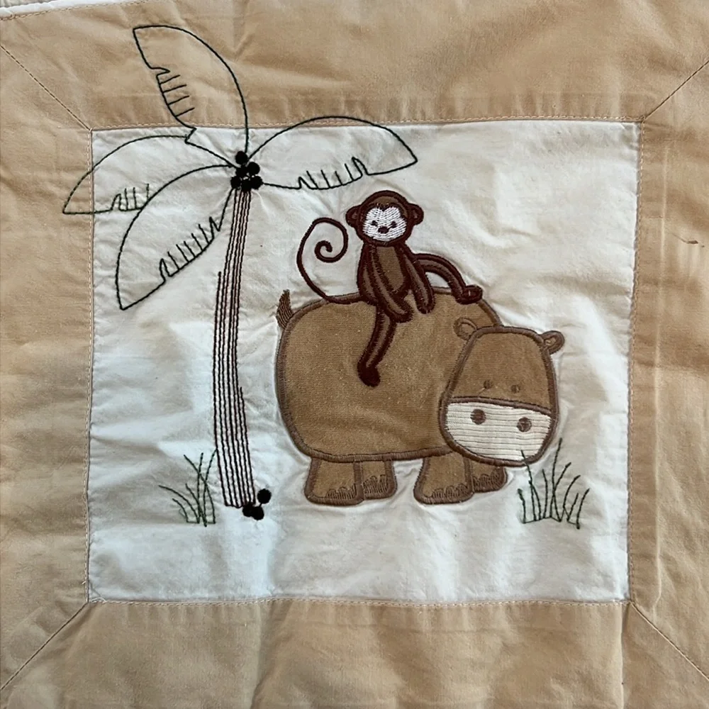 NoJo Baby Quilt - Jungle Animals - Neutral Colors, Gender Neutral
